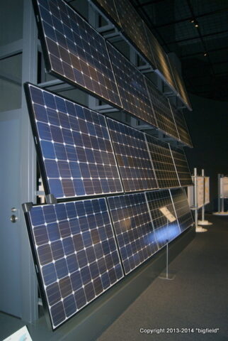 かわさきエコ暮らし未来館の太陽光発電パネル展示