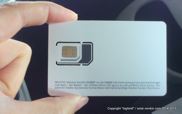 マイクロ、ミニ、標準のいずれのSIMカードスロットでも使える「Blau」のプリペイドSIMカード