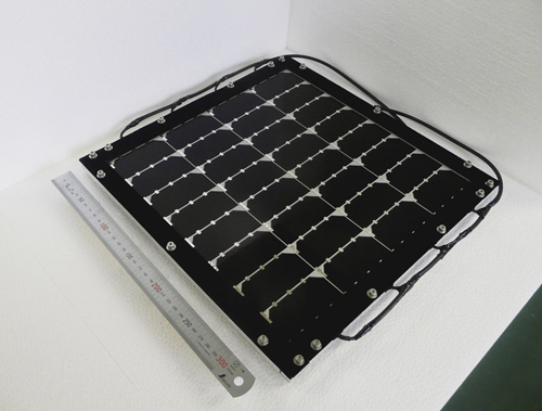 シャープが開発した、変換効率31.17％の化合物系太陽電池